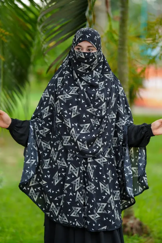 ইকরা পাইপিং হিজাব